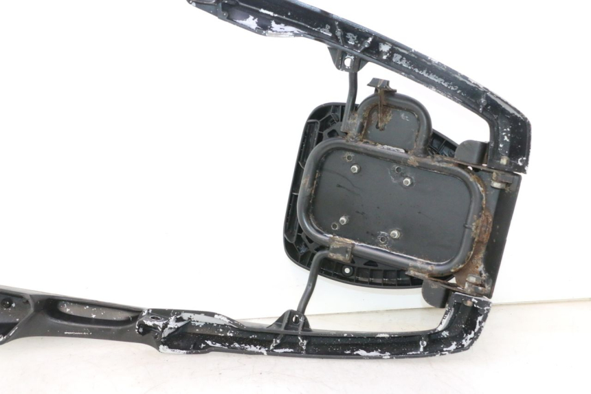 photo de LUGGAGE RACK PEUGEOT SATELIS 125 (2006 - 2009) - Alternative angle