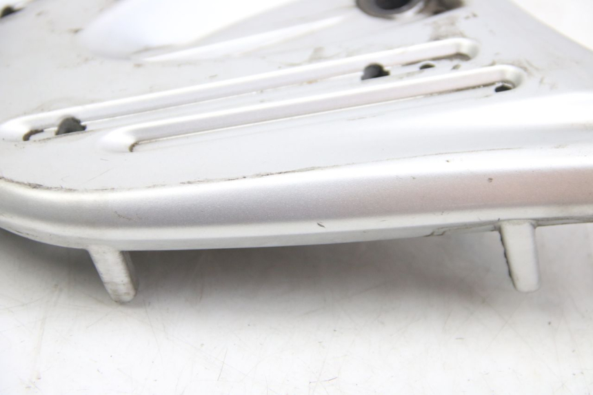 photo de LUGGAGE RACK SUZUKI SIXTEEN 125 (2008 - 2010) - High-resolution close-up