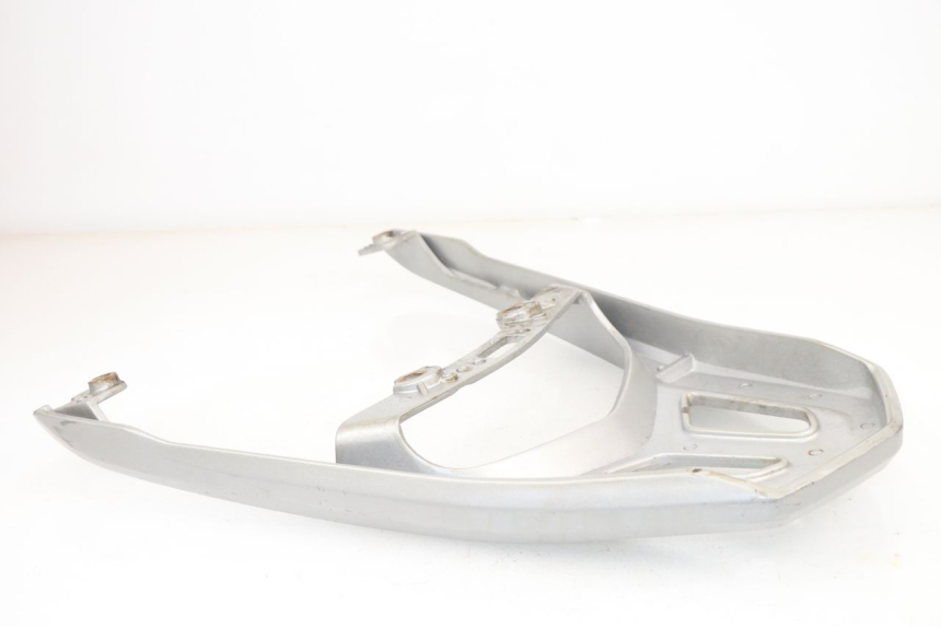 photo de LUGGAGE RACK PEUGEOT SUM UP 125 (2008 - 2013) - Component detail