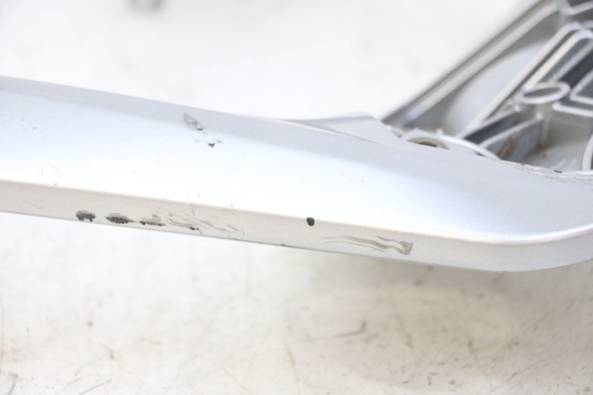 photo de LUGGAGE RACK APRILIA SXR 50 (2021 - 2023) - Fixing points details