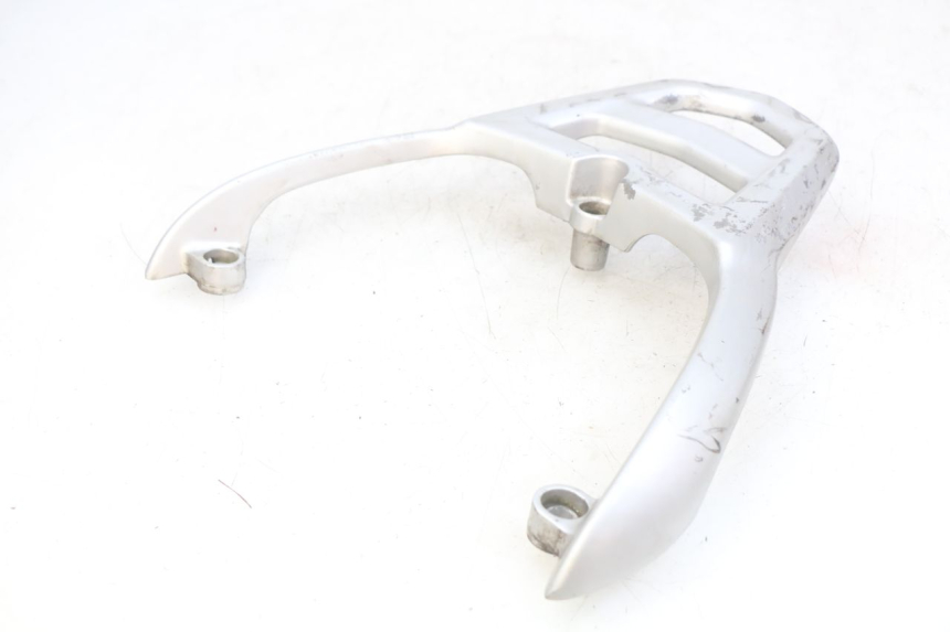 photo de LUGGAGE RACK SYM SYMPHONY 125 (2009 - 2015) - Zoom on usage condition