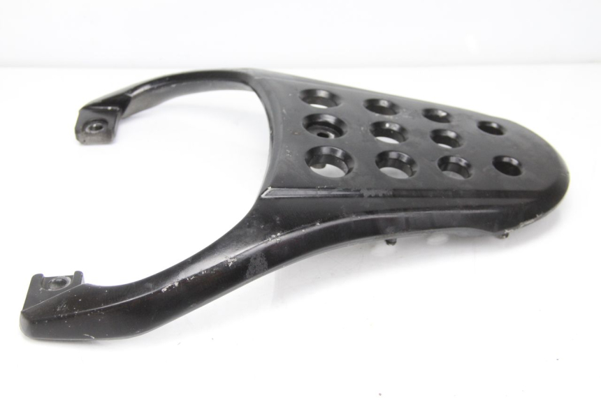 photo de LUGGAGE RACK SUZUKI UC EPICURO 125 (1999 - 2003) - Zoom on usage condition