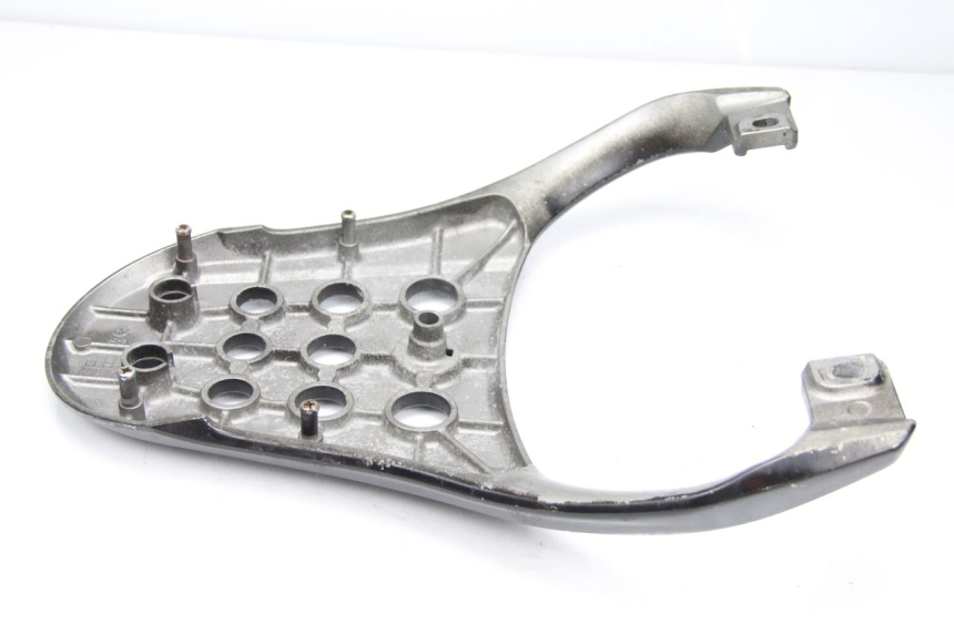 photo de LUGGAGE RACK SUZUKI UC EPICURO 125 (1999 - 2003) - Technical close-up