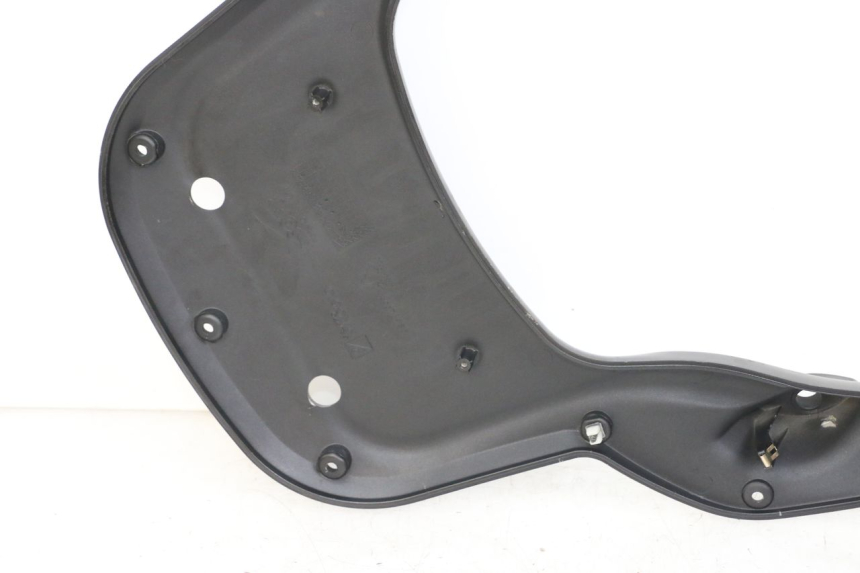 photo de LUGGAGE RACK PIAGGIO X10 125 (2012 - 2017) - Checked used part