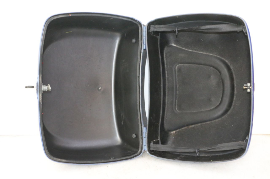 photo de LUGGAGE RACK PIAGGIO X9 EVOLUTION 125 (2003 - 2007) - Surface and material condition