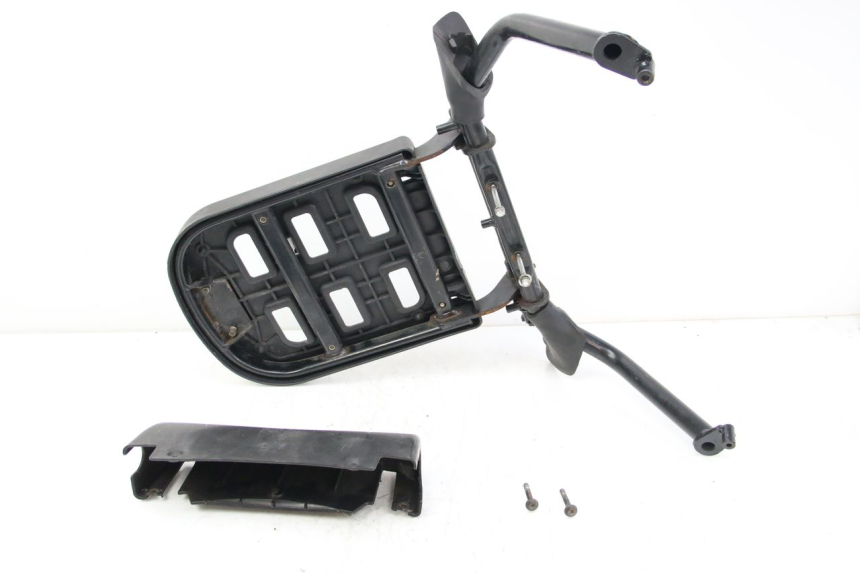 photo de LUGGAGE RACK PIAGGIO XEVO - X EVO 125 (2007 - 2017) - Technical close-up