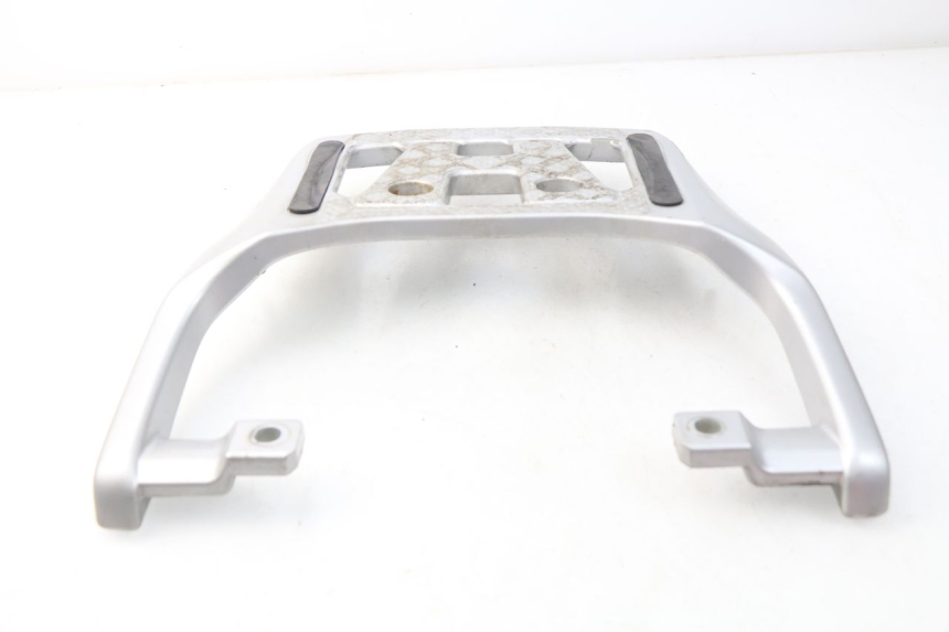 photo de LUGGAGE RACK HONDA XLV VARADERO 125 (2000 - 2006) - Alternative perspective
