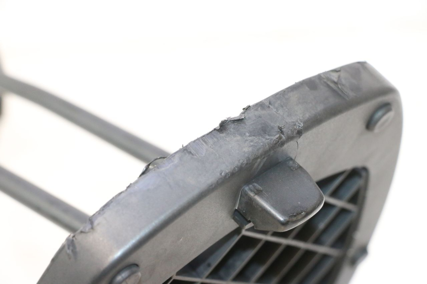 photo de LUGGAGE RACK YAMAHA YP MAJESTY 125 (1998 - 2001) - Product overview