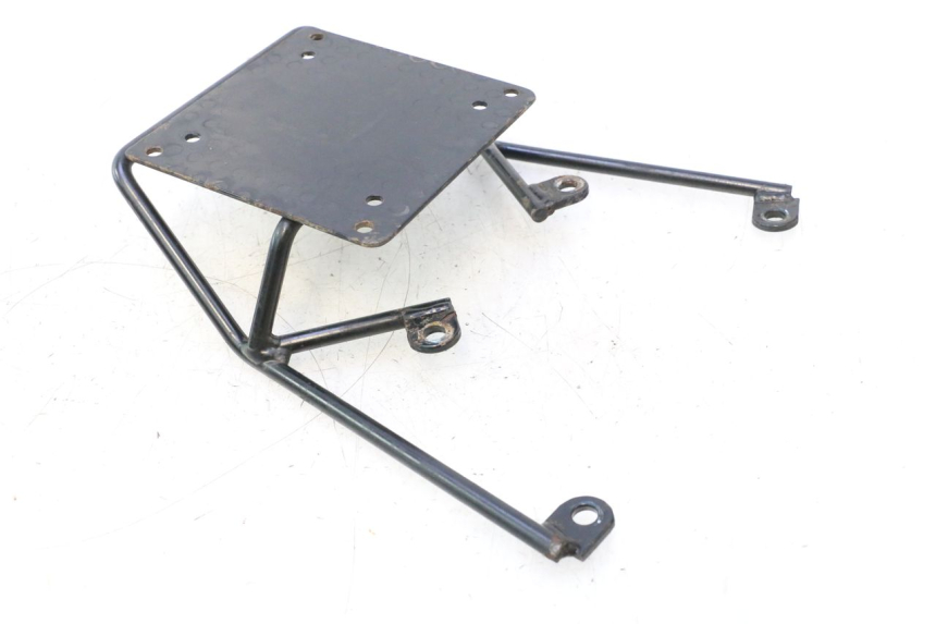 photo de LUGGAGE RACK YAMAHA YP MAJESTY 125 (2002 - 2006) - Product overview