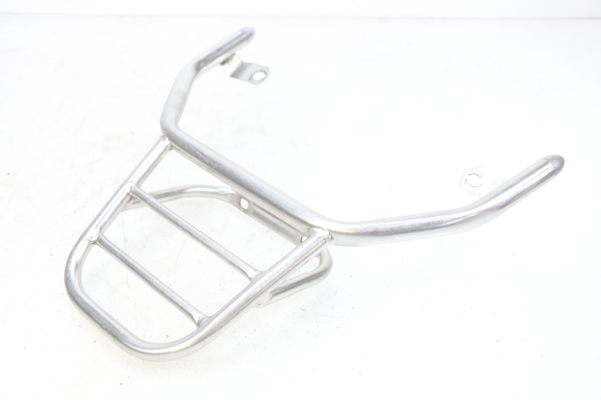 photo de LUGGAGE RACK YIYING YY125T 125 (2006 - 2014) - Fixing points details