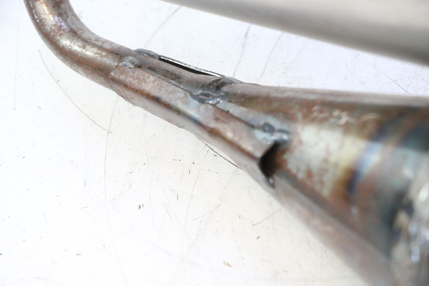 photo de EXHAUST PIPE MBK BOOSTER SPIRIT 50 (1999 - 2003) - Focus on structure