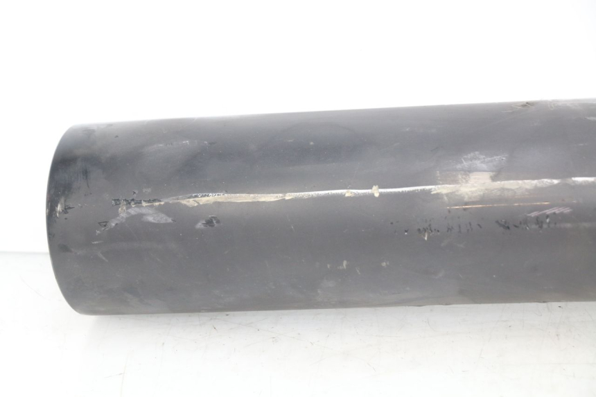 photo de RIGHT EXHAUST PIPE YAMAHA FJ 3CX 1200 (1986 - 1996) - Additional view of the item