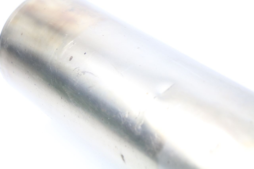 photo de RIGHT EXHAUST YAMAHA TDM ABS 900 (2002 - 2014) - Zoom on usage condition