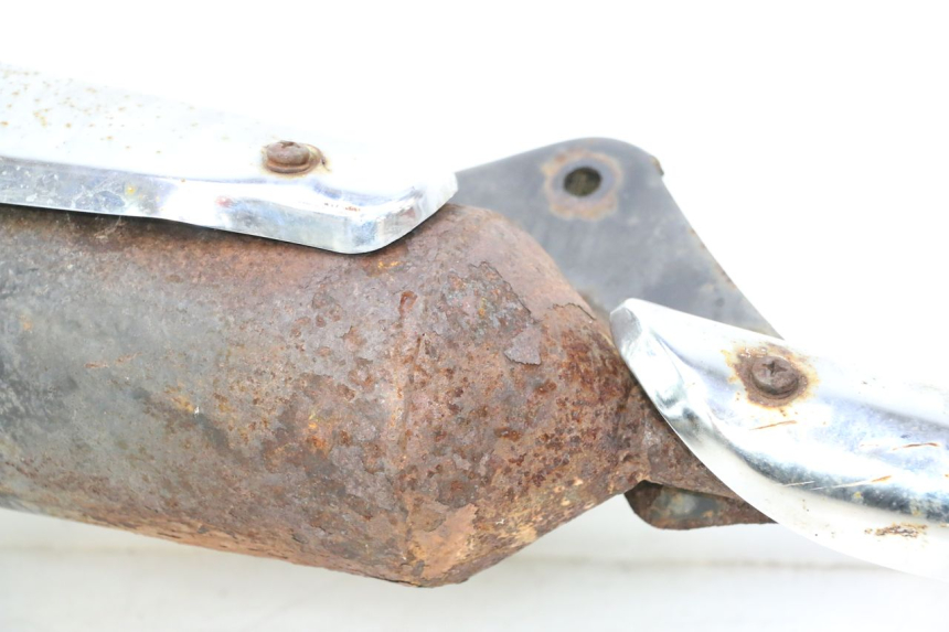 photo de EXHAUST CF MOTO E-CHARM 125 (2005 - 2008) - Alternative angle
