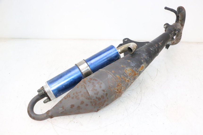 photo de EXHAUST KEEWAY F-ACT NAKED 50 (2009 - 2014) - Zoom on usage condition