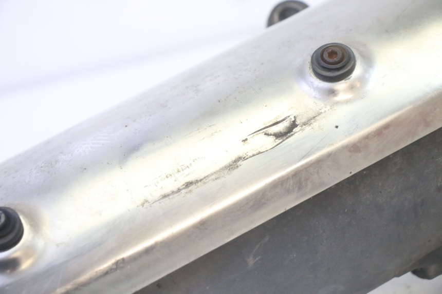 photo de EXHAUST PIPE HONDA FES S-WING SWING ABS 125 (2007 - 2015) - Alternative perspective