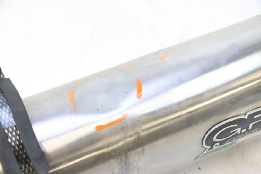photo de EXHAUST YAMAHA FJR 1300 (2001 - 2005) - Surface and material condition