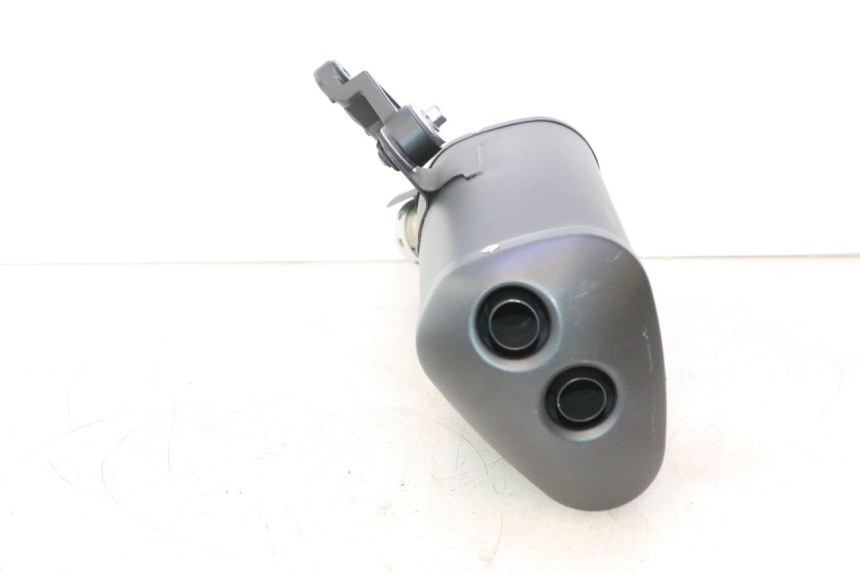 photo de EXHAUST YAMAHA FZ8 800 (2010 - 2016) - Technical close-up