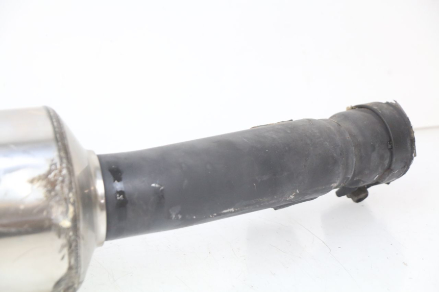 photo de EXHAUST PIPE YAMAHA FZS FAZER 600 (1998 - 2001) - High-resolution close-up