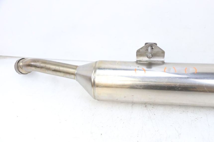 photo de LEFT EXHAUST YAMAHA FJR ABS 1300 (2006 - 2012) - Focus on structure