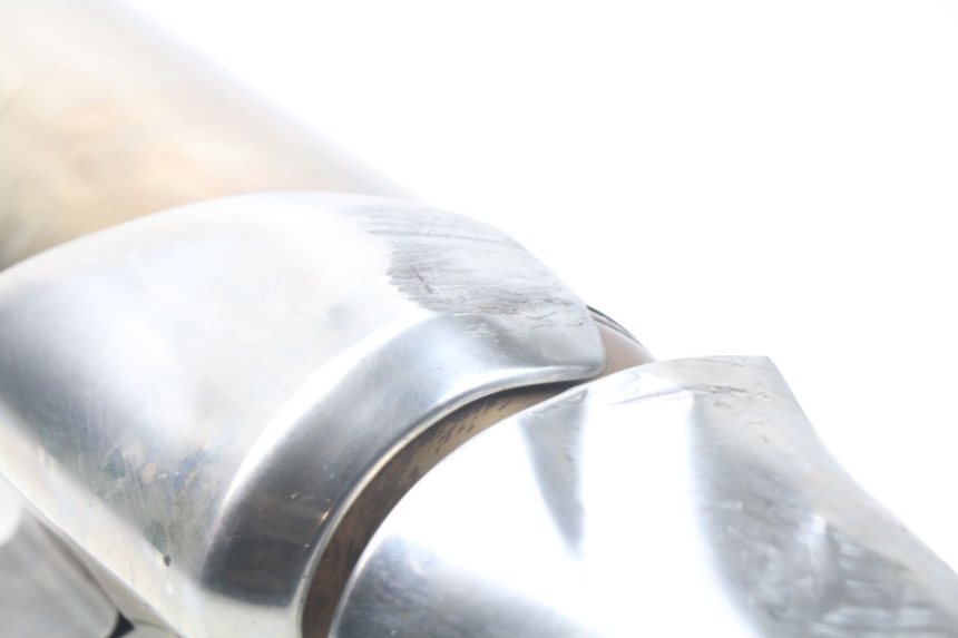 photo de LEFT EXHAUST YAMAHA TDM ABS 900 (2002 - 2014) - Alternative perspective