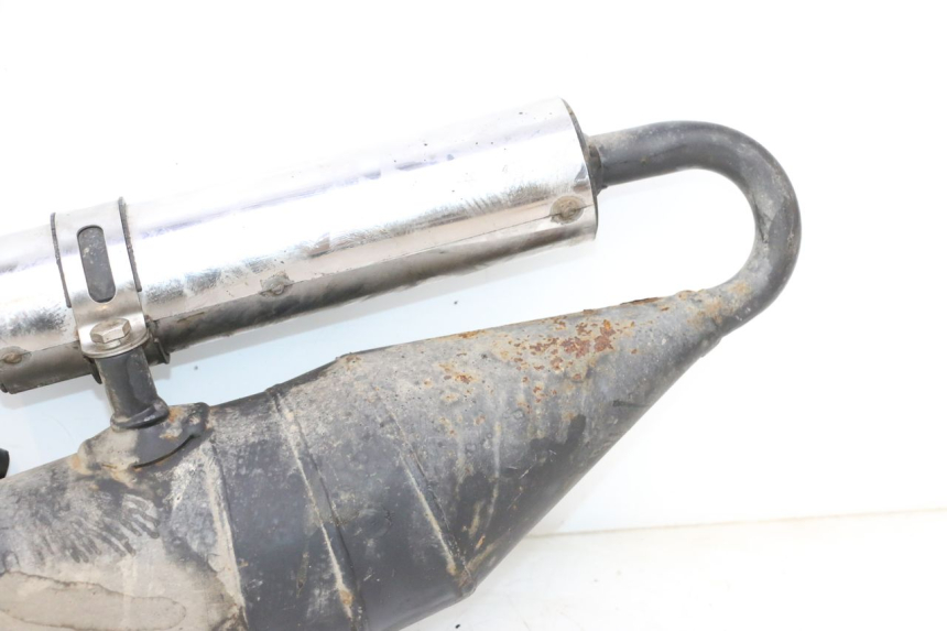 photo de EXHAUST VASTRO GP 2T 50 (2013 - 2017) - Fixing points details