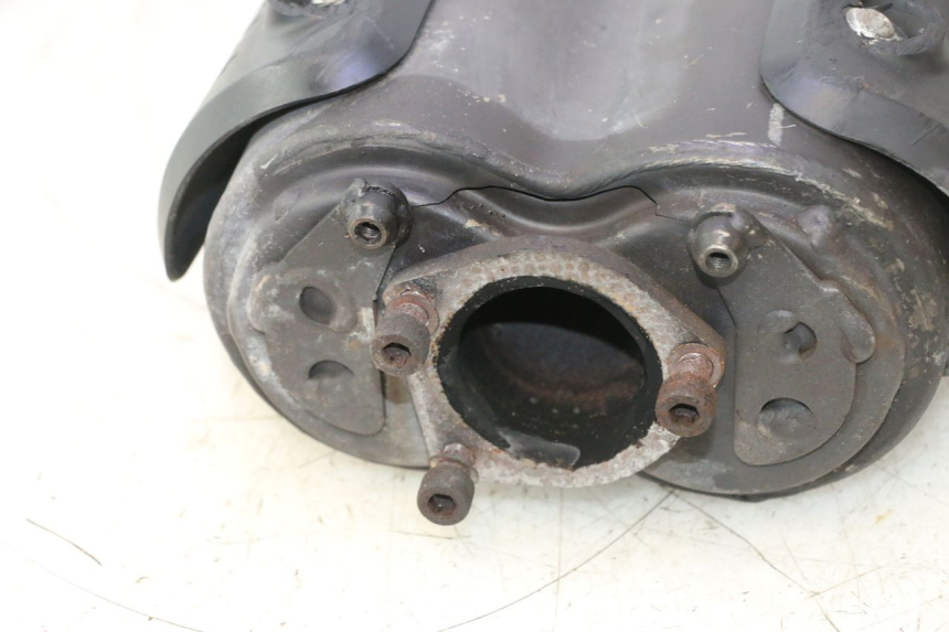 photo de EXHAUST GILERA GP 800 (2007 - 2013) - Fixing points details