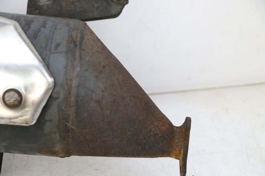 photo de EXHAUST DAELIM HISTORY 125 (2001 - 2002) - Zoom on usage condition