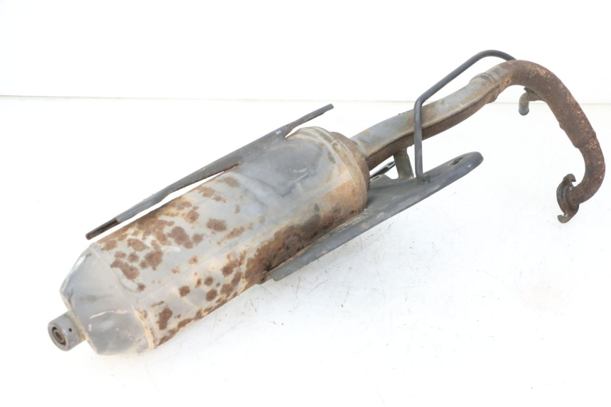 photo de EXHAUST PIPE PEUGEOT KISBEE 2T 50 (2010 - 2017) - Zoom on usage condition