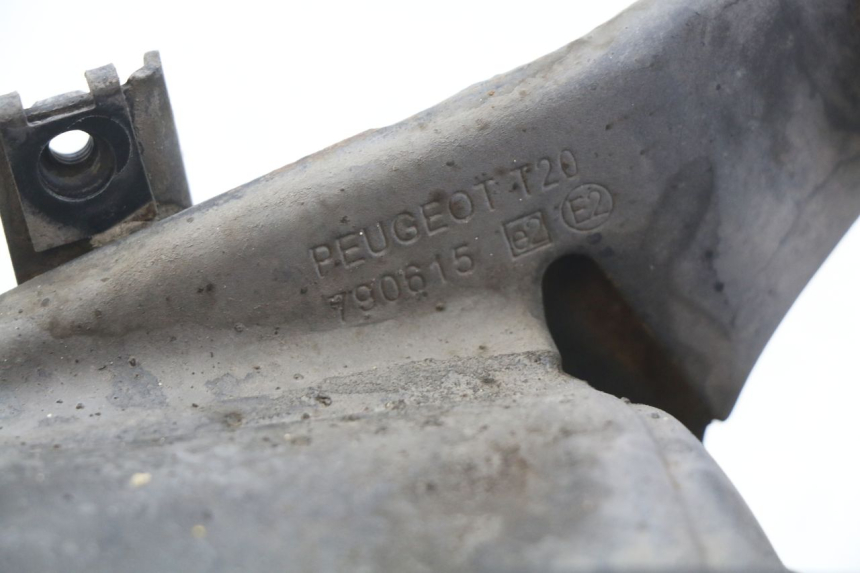 photo de EXHAUST PIPE PEUGEOT KISBEE 4T 50 (2018 - 2022) - Component detail