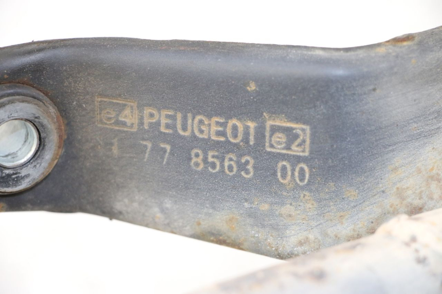 photo de EXHAUST PIPE PEUGEOT KISBEE 4T 50 (2010 - 2017) - Component detail