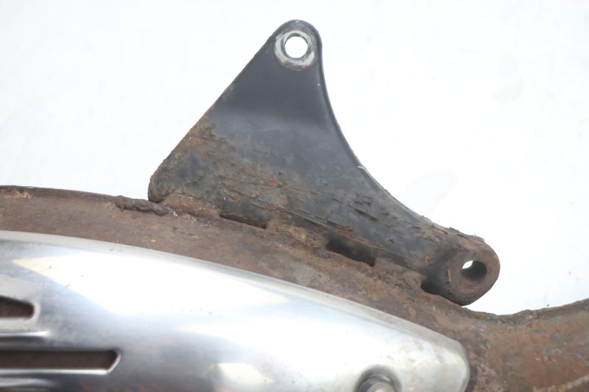 photo de EXHAUST PIAGGIO LIBERTY 125 (1998 - 2008) - Fixing points details