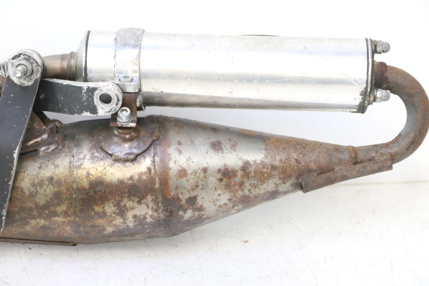 photo de EXHAUST PIPE PEUGEOT LUDIX 50 (2005 - 2007) - Focus on structure