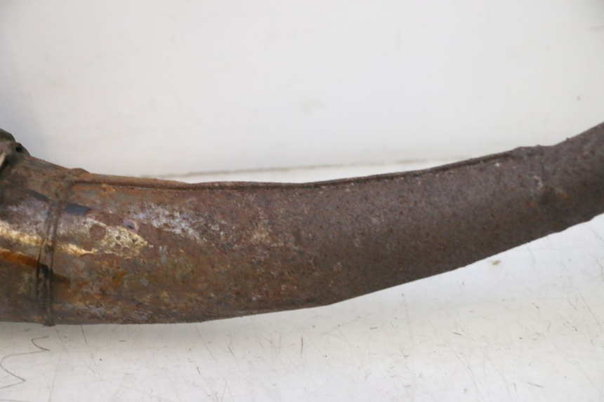 photo de EXHAUST PIPE PEUGEOT LUDIX 50 (2005 - 2007) - Fixing points details