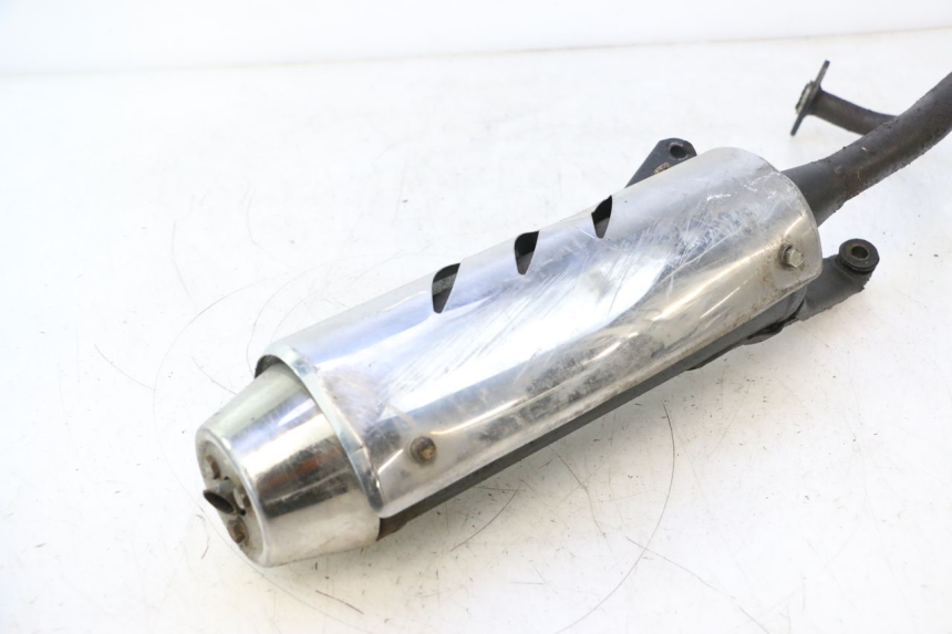 photo de EXHAUST HOOPER MOVING 50 (2007 - 2012) - Zoom on usage condition