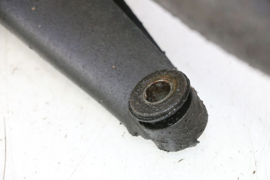 photo de EXHAUST HOOPER MOVING 50 (2007 - 2012) - Fixing points details