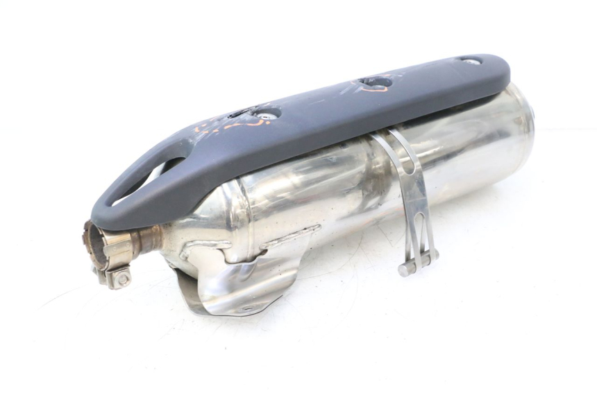 photo de EXHAUST PIPE PIAGGIO MP3 LT 400 (2007 - 2012) - Distinctive features