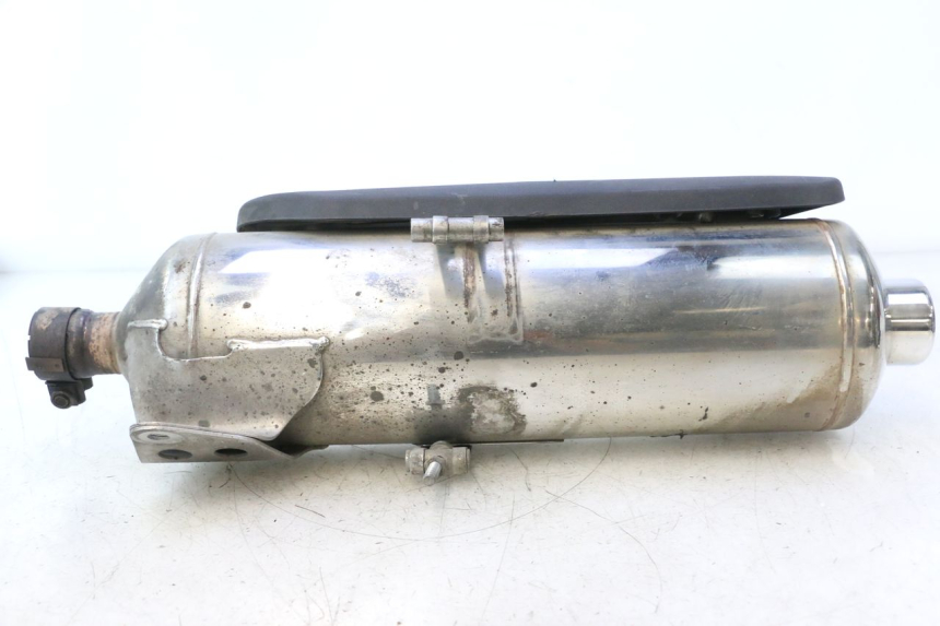 photo de EXHAUST PIPE PIAGGIO MP3 500 (2011 - 2015) - Zoom on usage condition