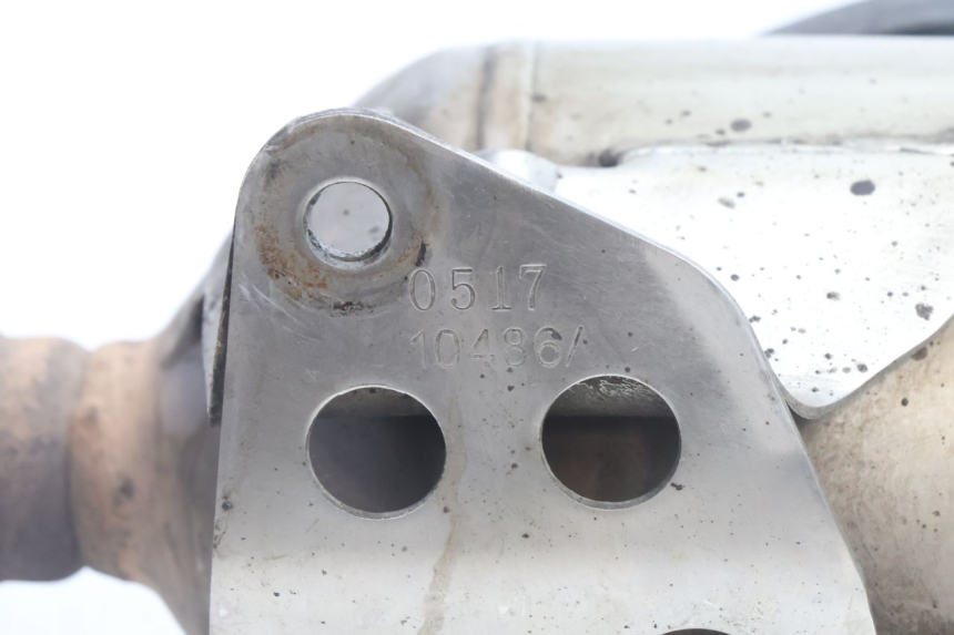 photo de EXHAUST PIAGGIO MP3 500 (2016 - 2018) - Fixing points details