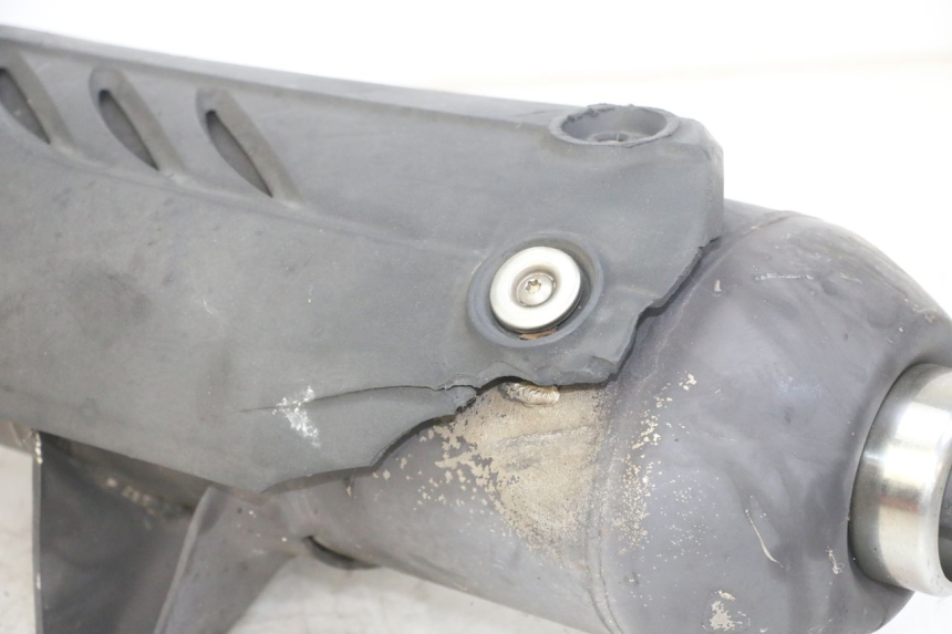 photo de EXHAUST GILERA NEXUS 125 (2009 - 2013) - Surface and material condition