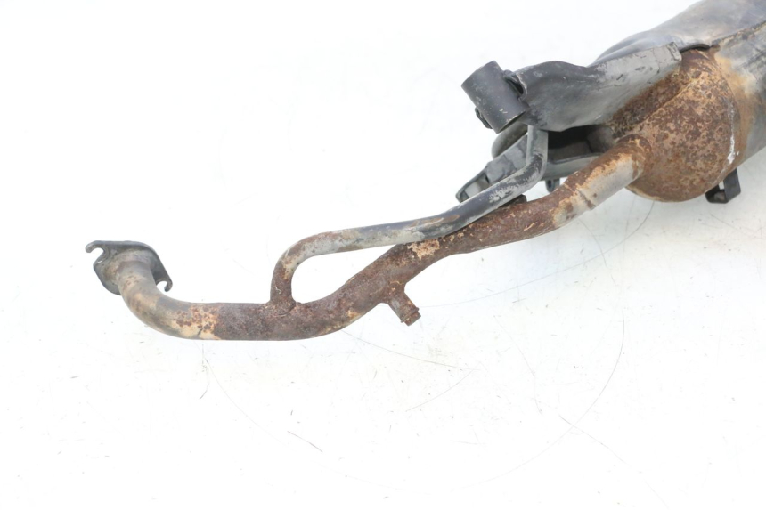 photo de EXHAUST SYM ORBIT 2 4T 50 (2008 - 2017) - Fixing points details