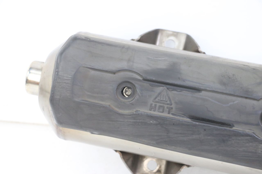 photo de EXHAUST PIPE PEUGEOT SATELIS 125 (2010 - 2012) - Zoom on usage condition