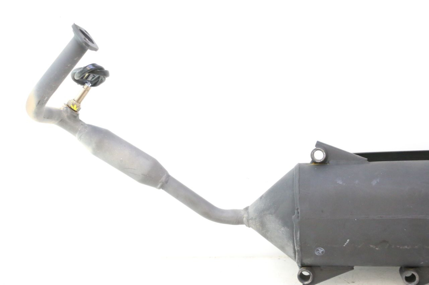 photo de EXHAUST JM MOTORS R-MAX TECH 50 (2024 - 2026) - Technical close-up