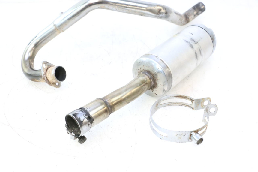 photo de EXHAUST APOLLO RFZ 125 - Detailed visual inspection