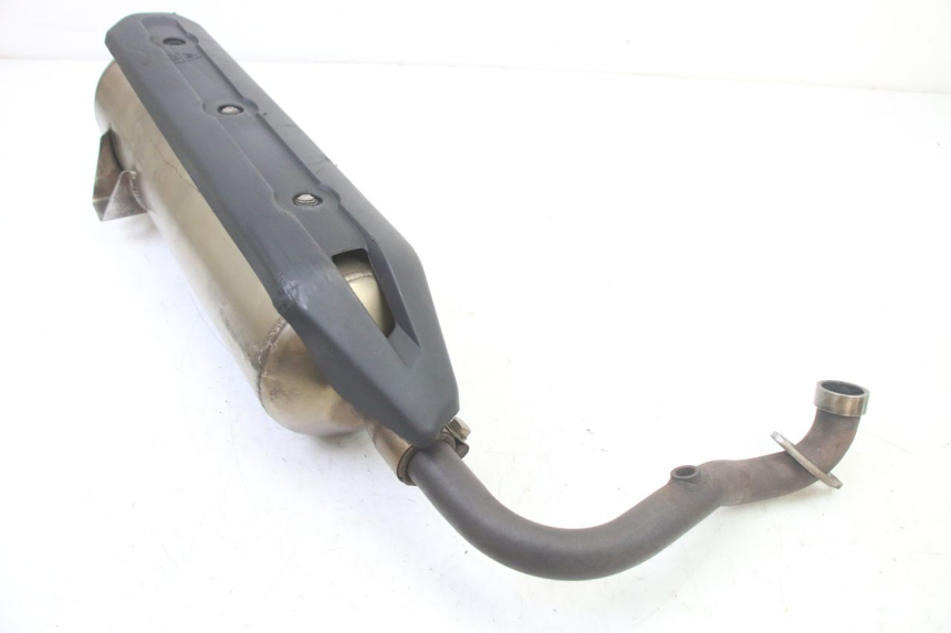 photo de EXHAUST PEUGEOT SATELIS 125 (2013 - 2018) - Alternative perspective