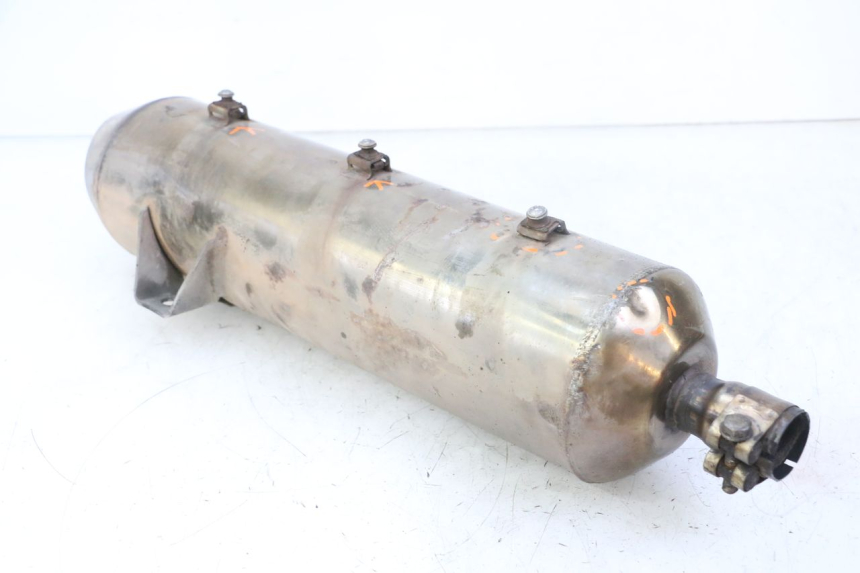 photo de EXHAUST PEUGEOT SATELIS 125 (2013 - 2018) - Detailed visual inspection