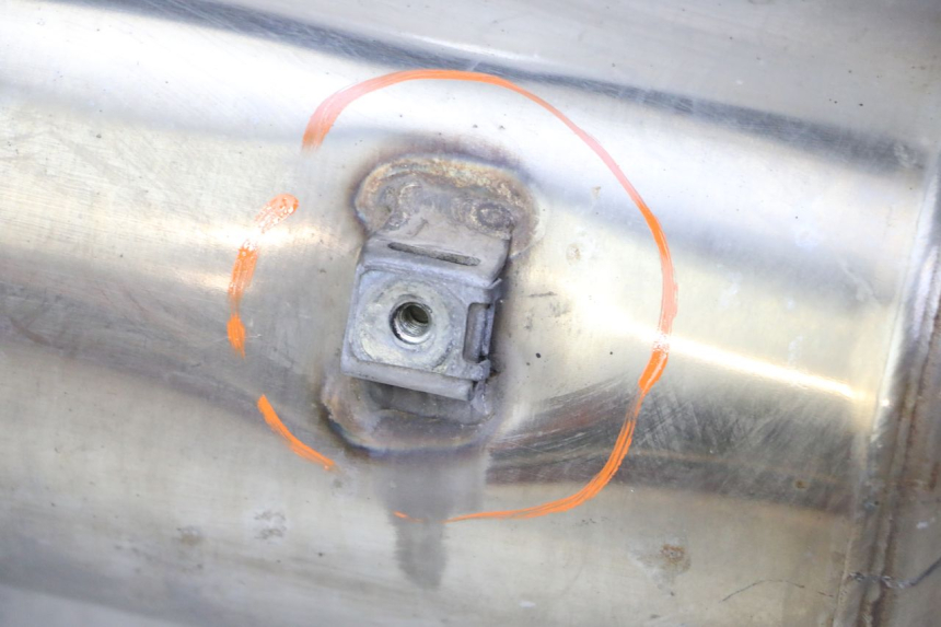 photo de EXHAUST PIPE PEUGEOT SATELIS 125 (2010 - 2012) - Alternative angle