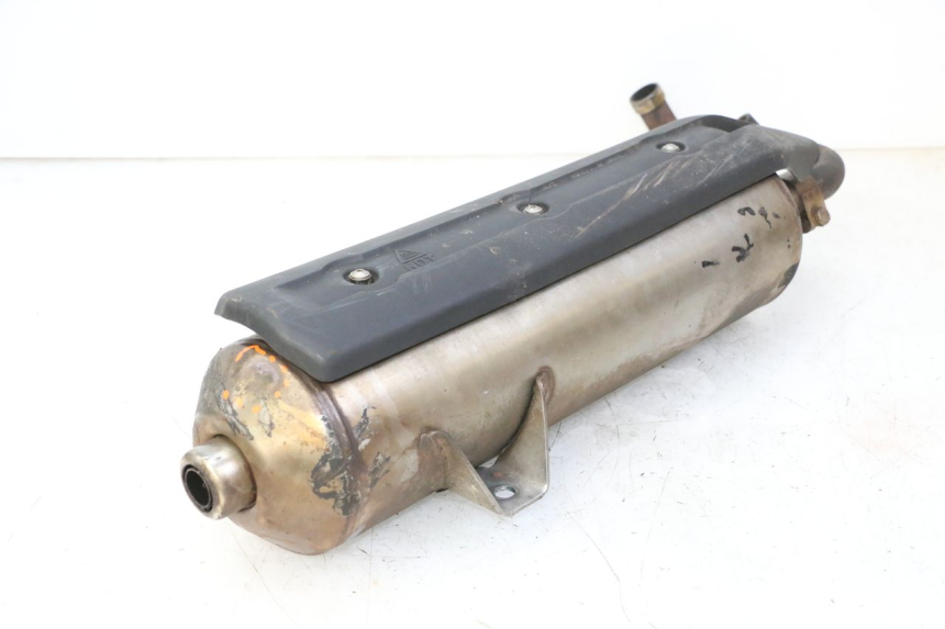 photo de EXHAUST PEUGEOT SATELIS 125 (2013 - 2018) - Focus on structure