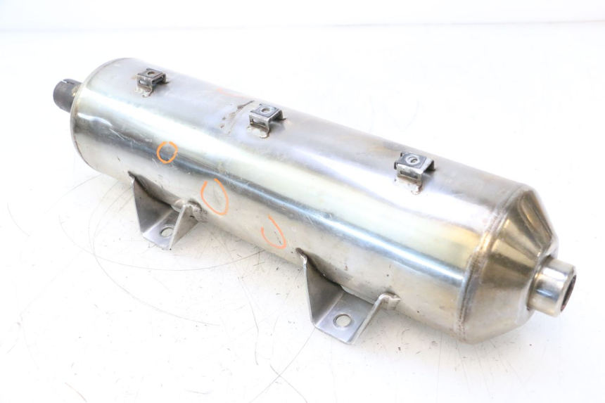 photo de EXHAUST PIPE PEUGEOT SATELIS 125 (2006 - 2009) - Distinctive features