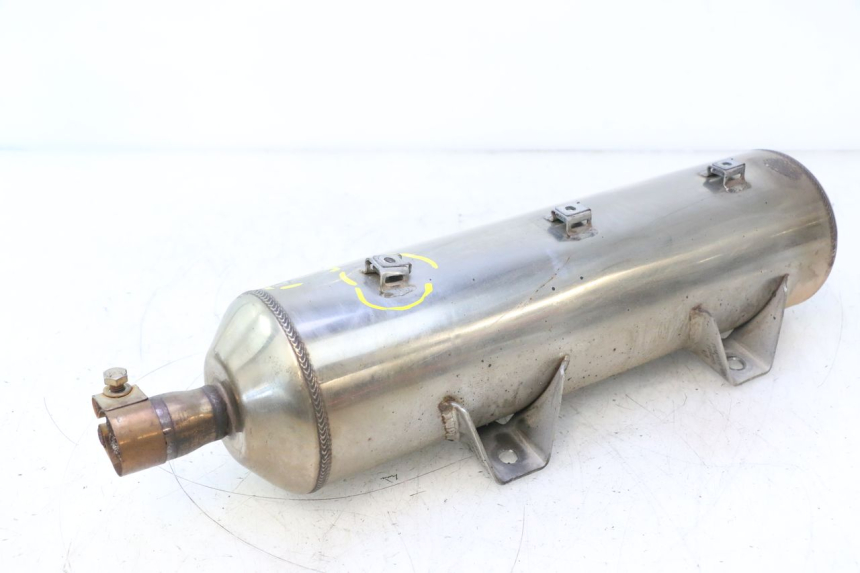 photo de EXHAUST PEUGEOT SATELIS 125 (2013 - 2018) - Surface and material condition